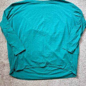 Women’s Lululemon Teal Back in Action Long Sleeve Top